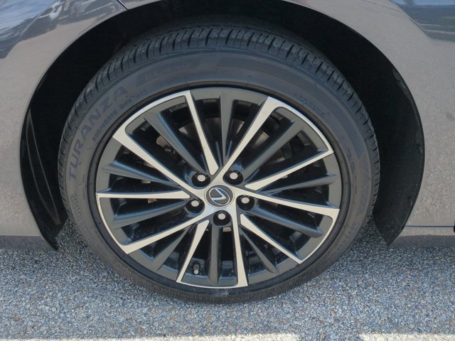Certified 2025 Lexus ES 350 w/ Premium Package FWD image 11