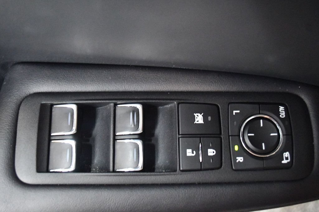 Used 2022 Lexus RX 350 F Sport w/ Accessory Package AWD/4WD image 46