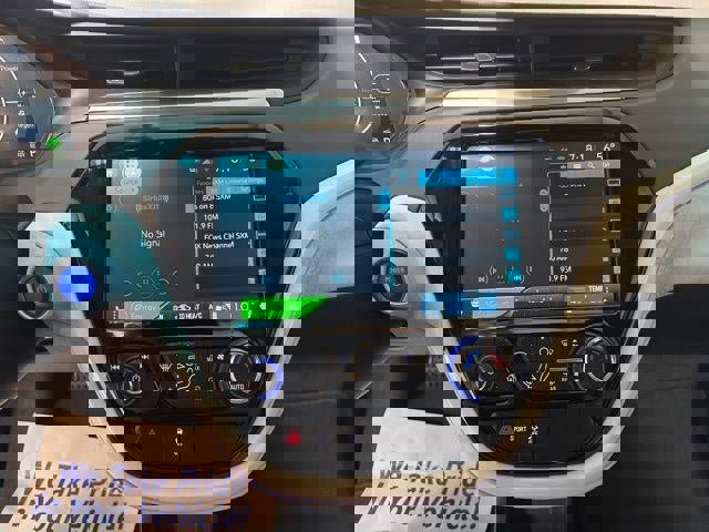 Used 2020 Chevrolet Bolt Premier w/ Infotainment Package image 18