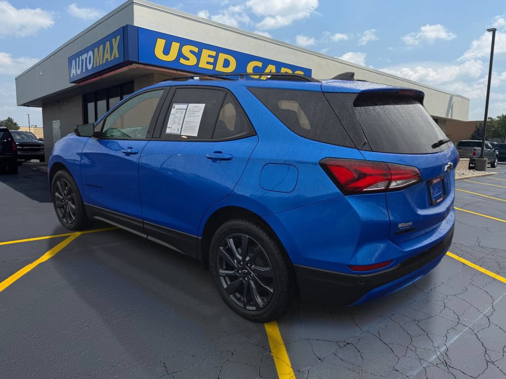 Used 2024 Chevrolet Equinox RS w/ LPO, Floor Liner Package AWD/4WD image 7