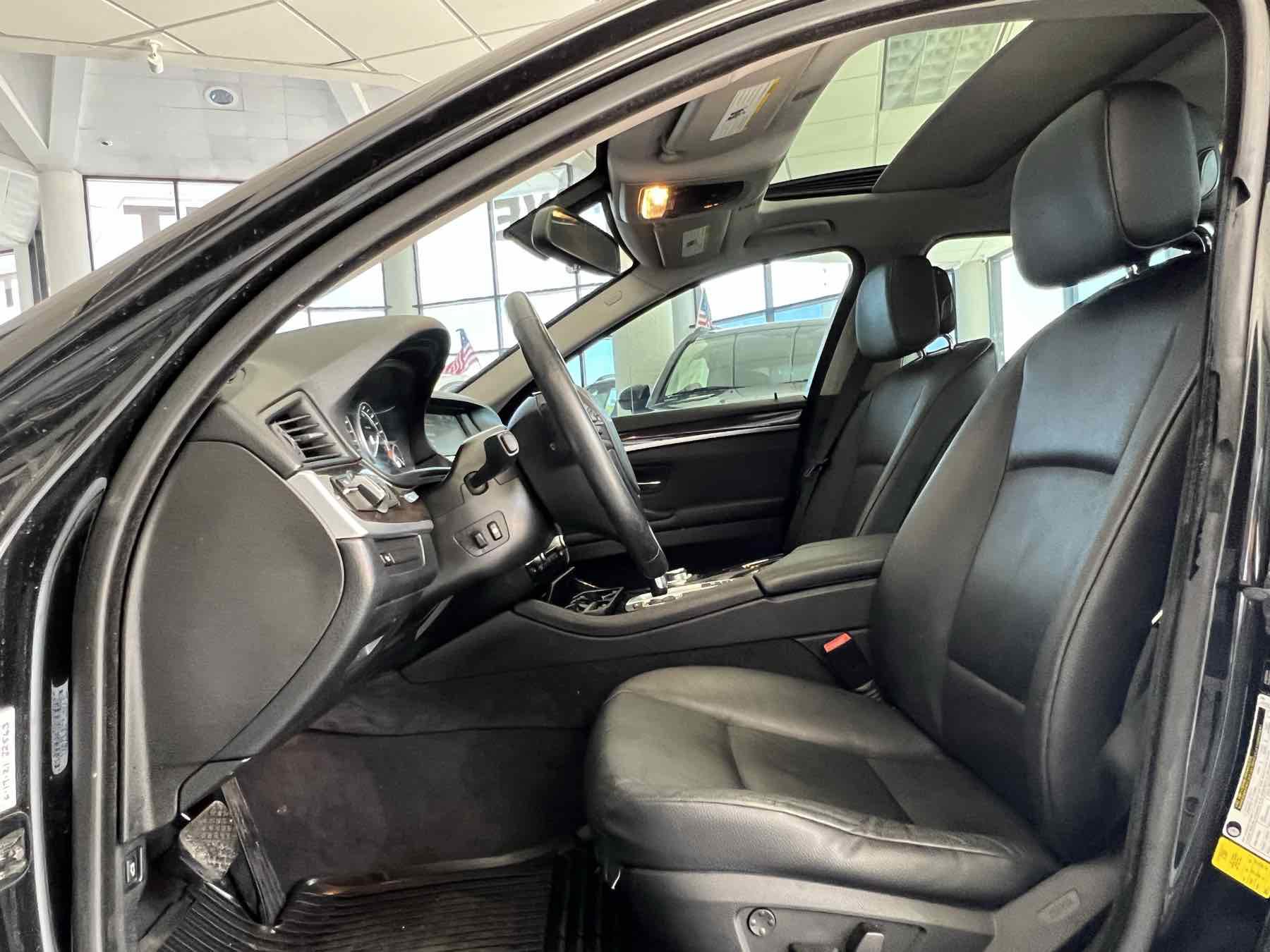 Used 2013 BMW 535i Sedan RWD image 16