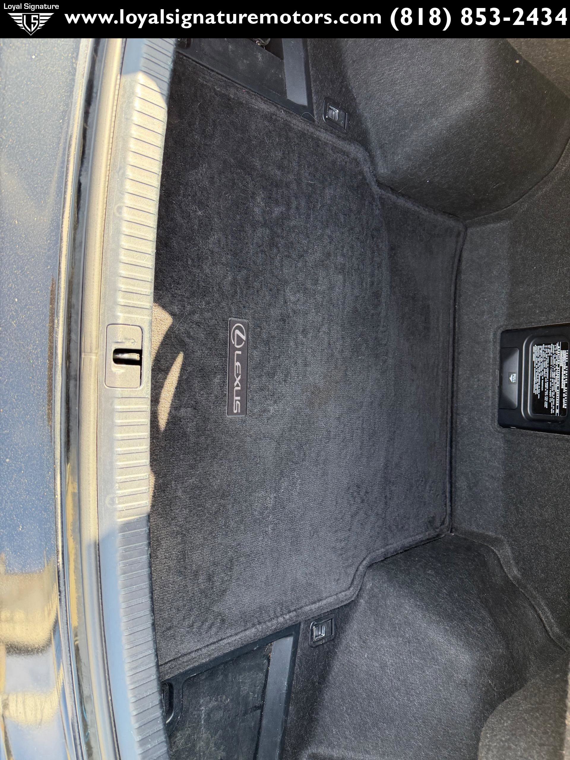 Used 2012 Lexus IS 250 w/ Premium Pkg Value Edition RWD image 10