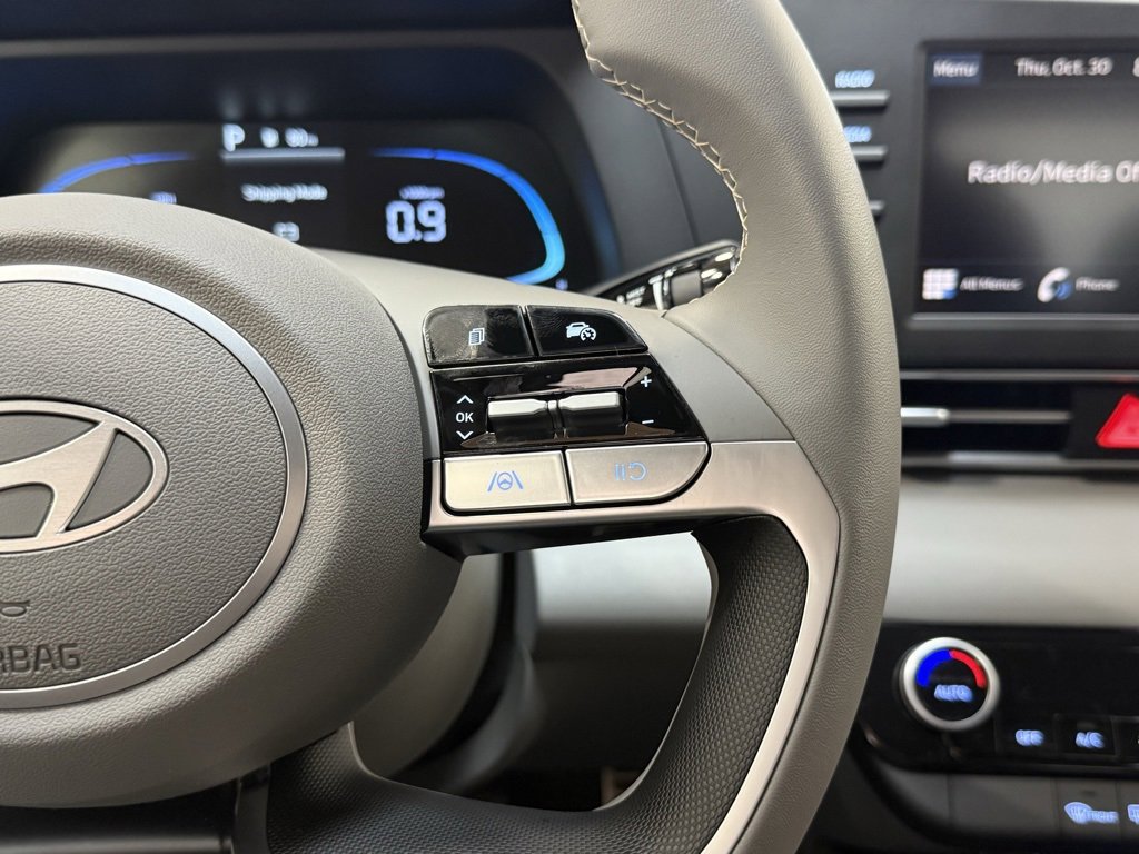 New 2026 Hyundai Elantra Sport image 17