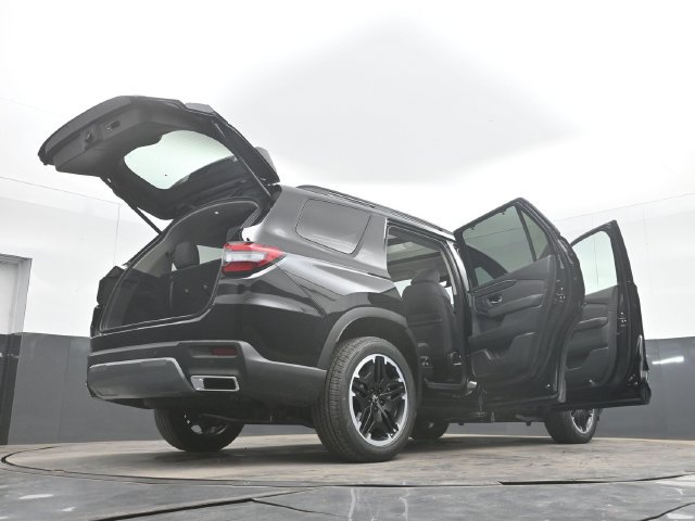 New 2026 Honda Pilot Touring image 58