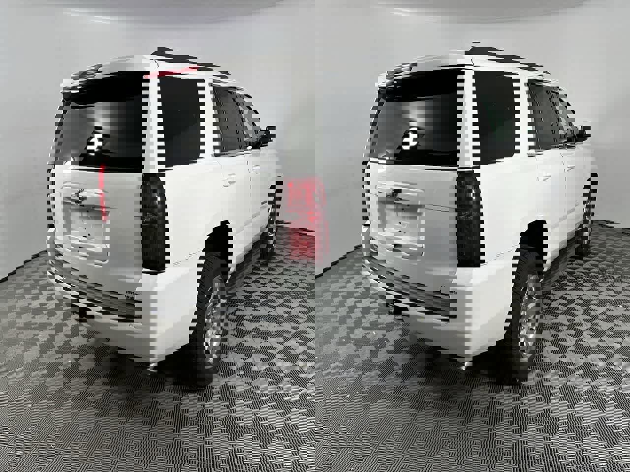 Used 2017 Chevrolet Tahoe LT image 8