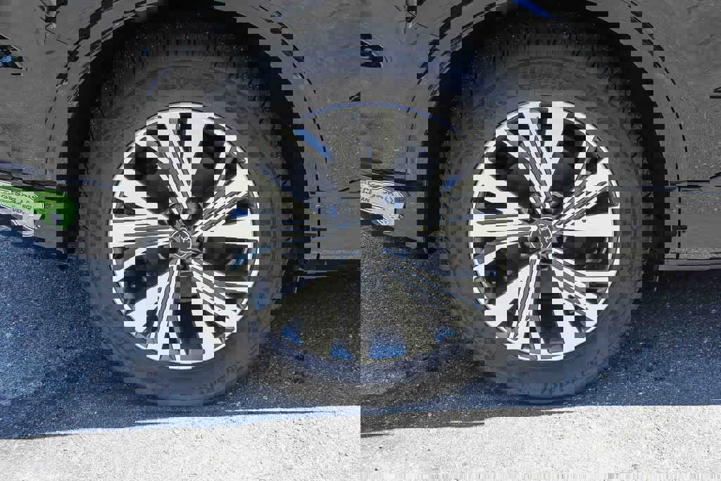 Used 2023 Audi Q4 e-tron Premium Plus w/ Premium Plus image 10