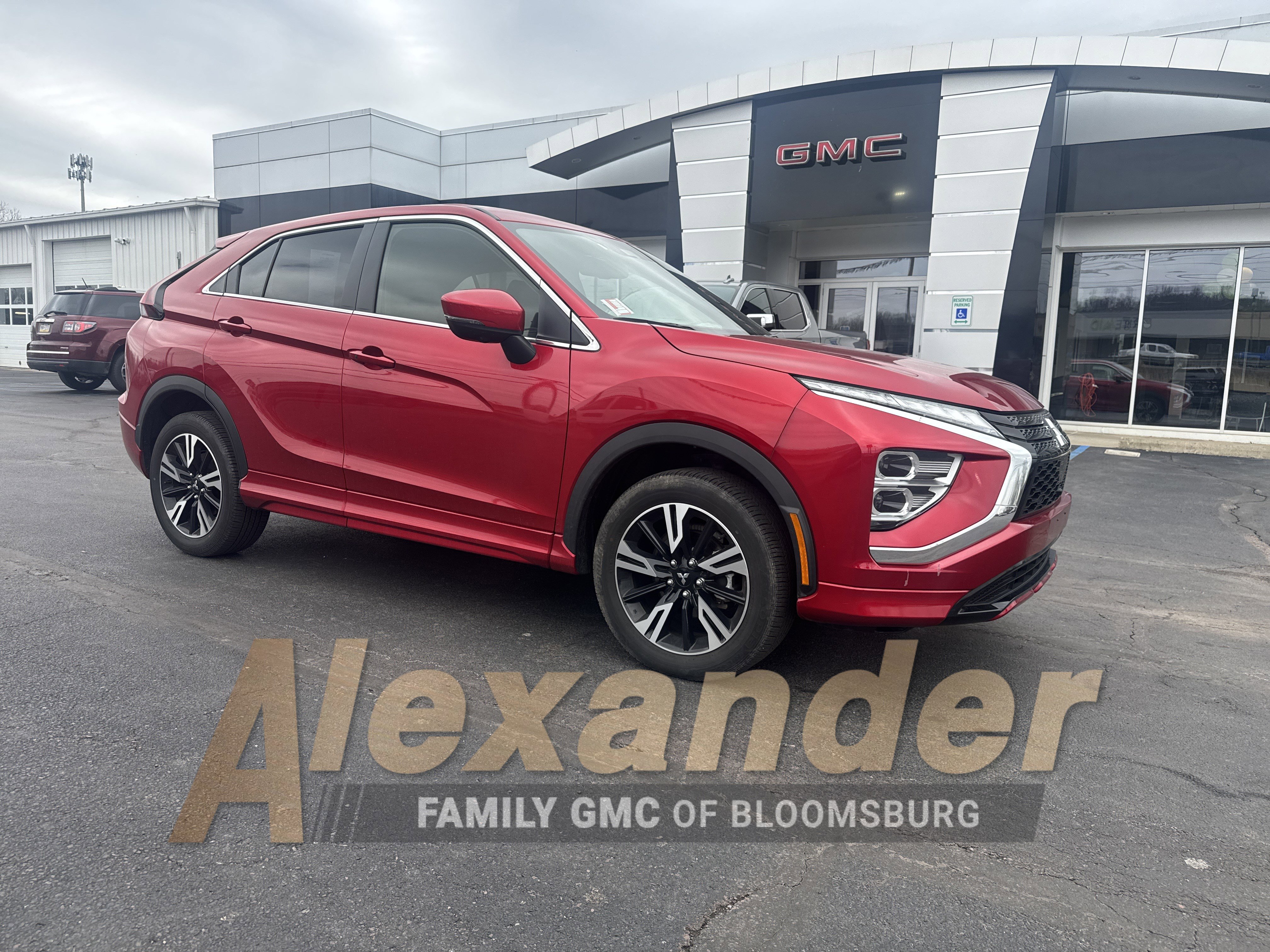Used 2025 Mitsubishi Eclipse Cross SEL image 1