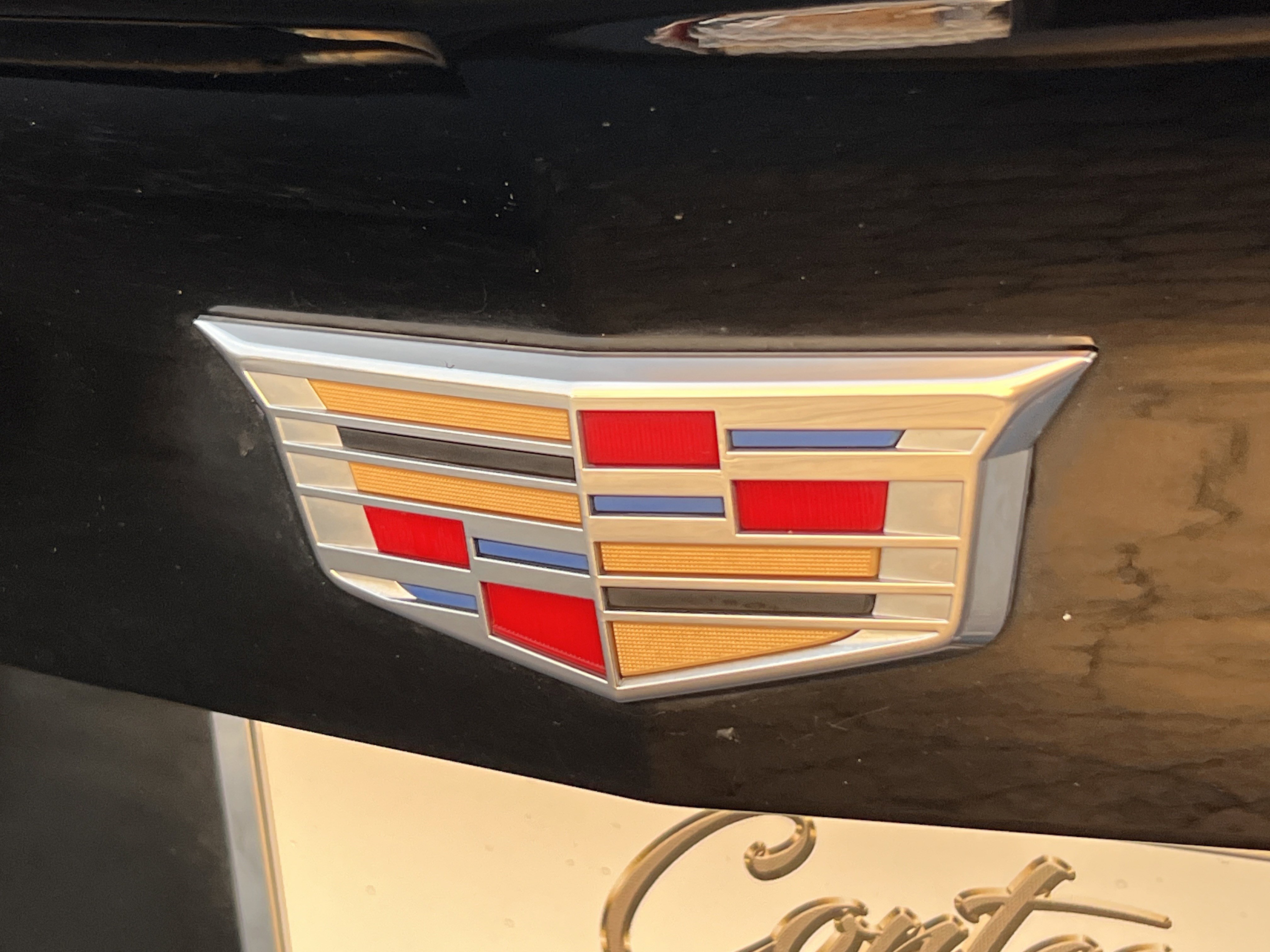 Used 2023 Cadillac XT4 Sport image 8