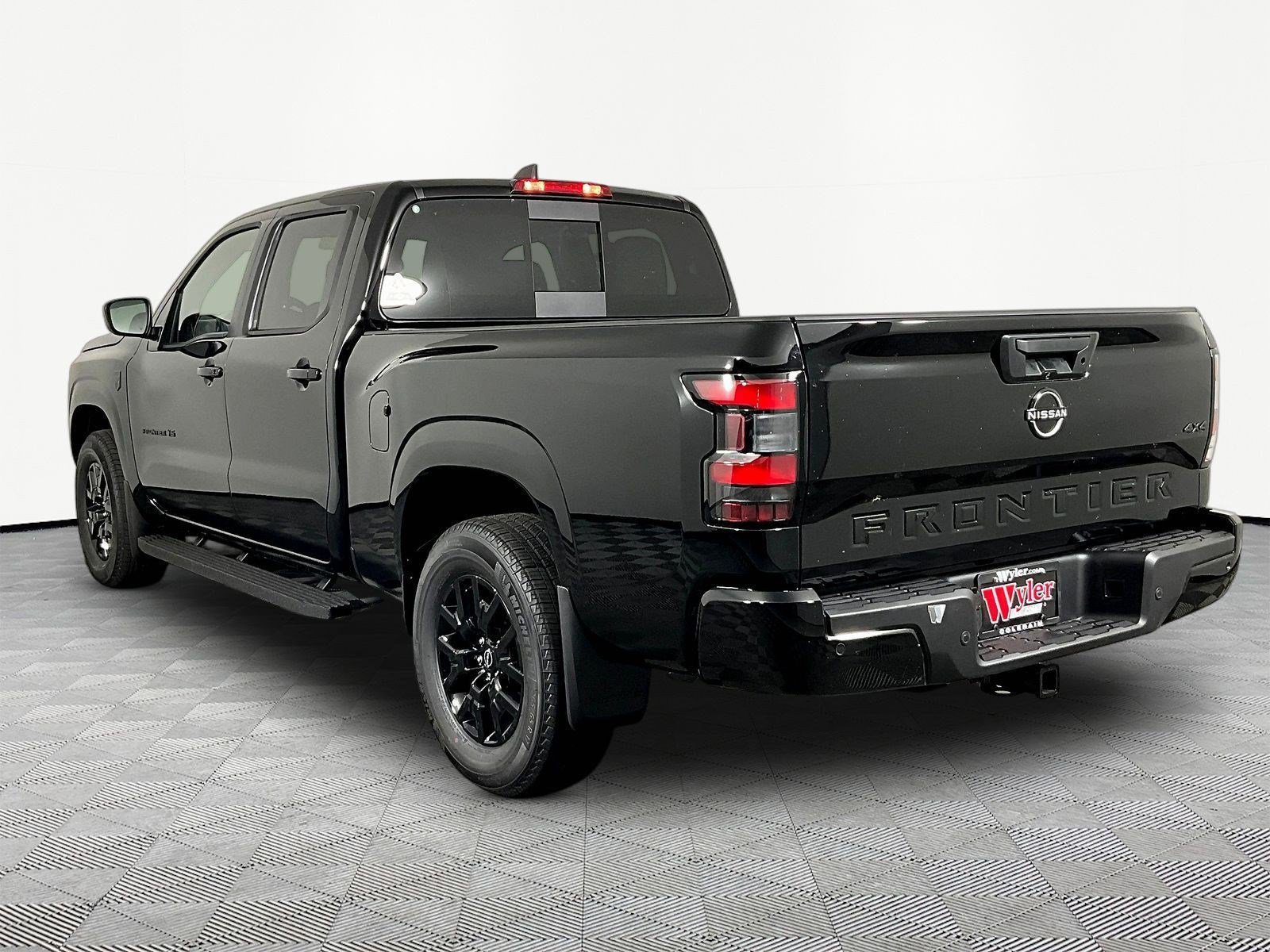 New 2027 Nissan Frontier SV w/ SV Convenience Package AWD/4WD image 4