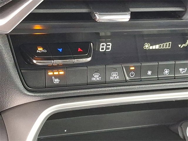 Used 2024 MAZDA CX-90 3.3 Turbo w/ Premium Package image 15