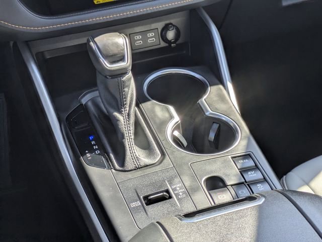 Used 2023 Toyota Highlander Bronze Edition image 14