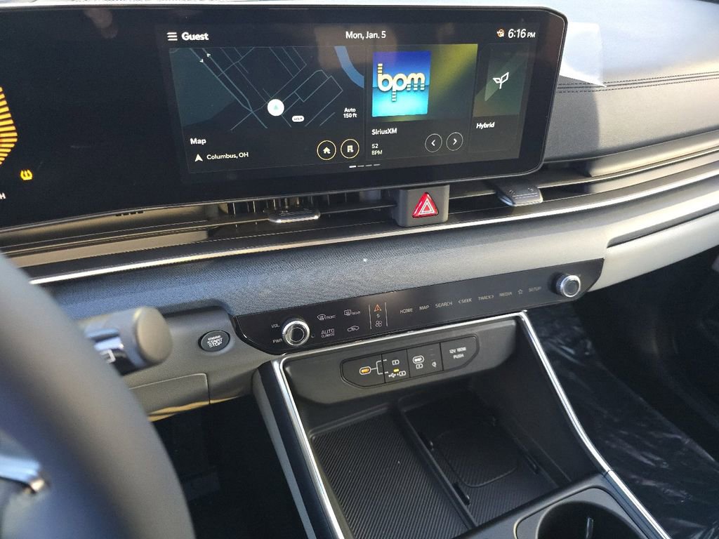 New 2026 Kia Carnival EX image 28