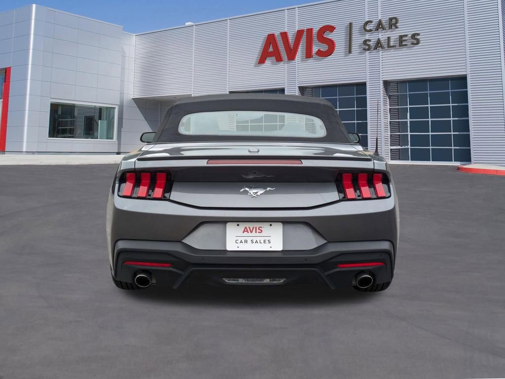 Used 2024 Ford Mustang Premium image 7