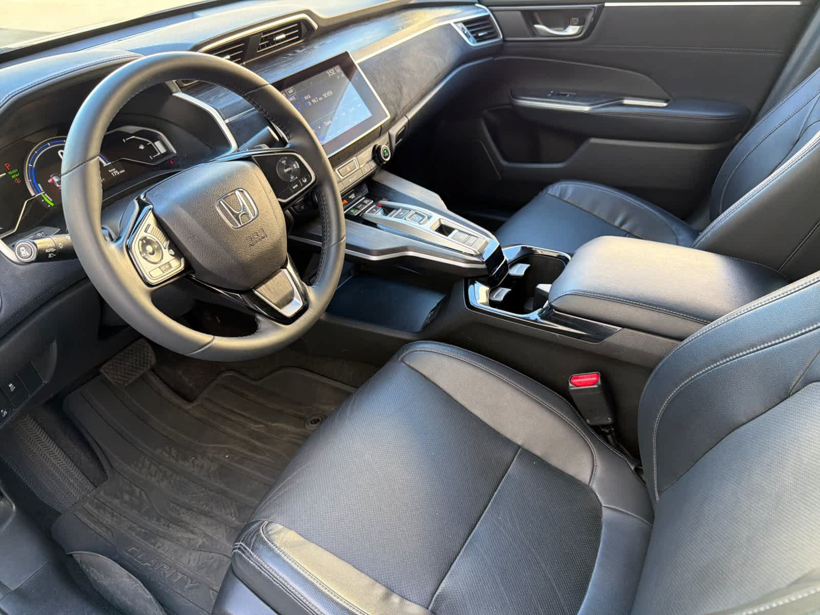 Used 2018 Honda Clarity Touring image 11