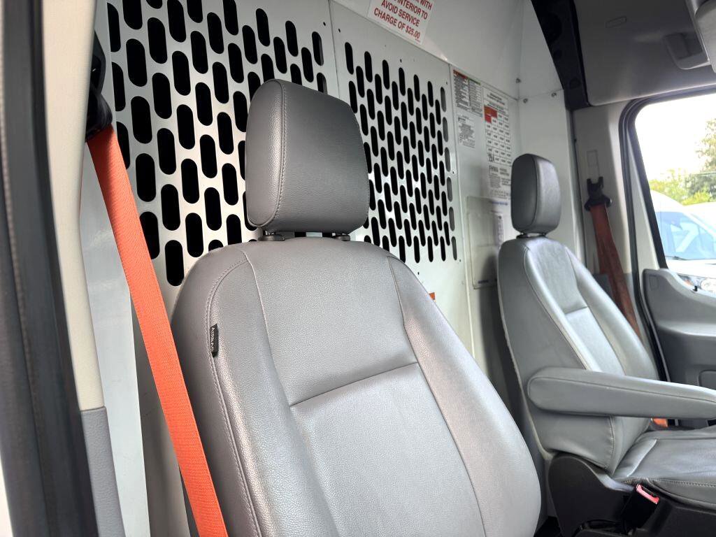 Used 2019 Ford Transit 150 148 Medium Roof image 8