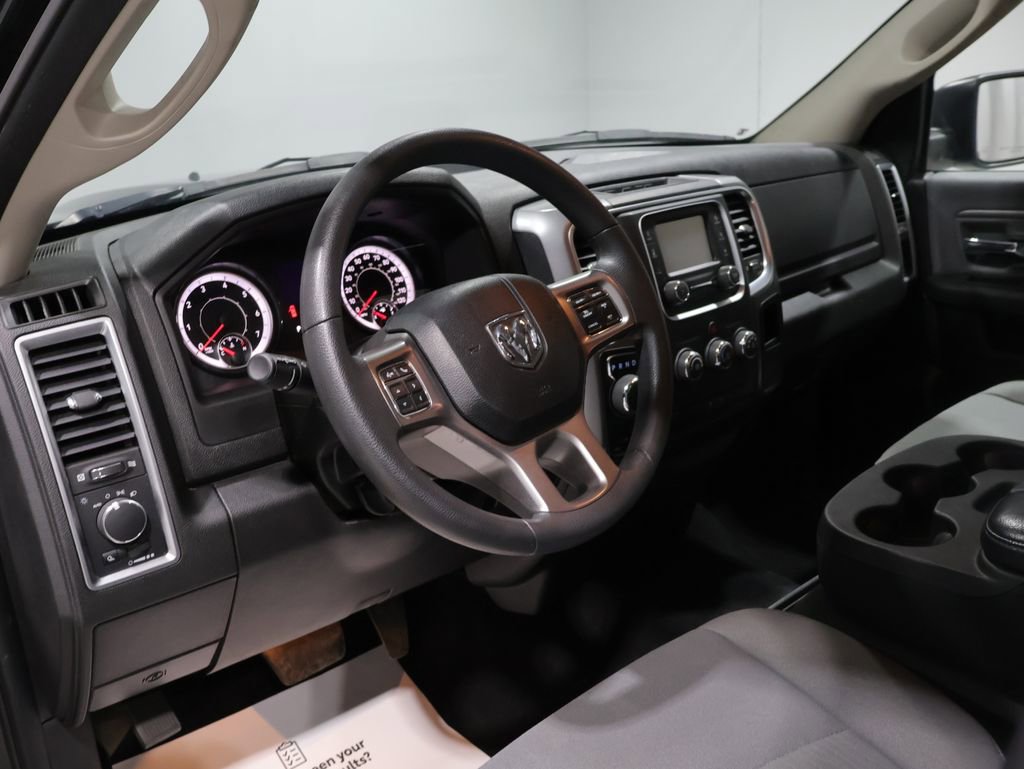 Used 2023 RAM 1500 Classic SLT AWD/4WD image 15