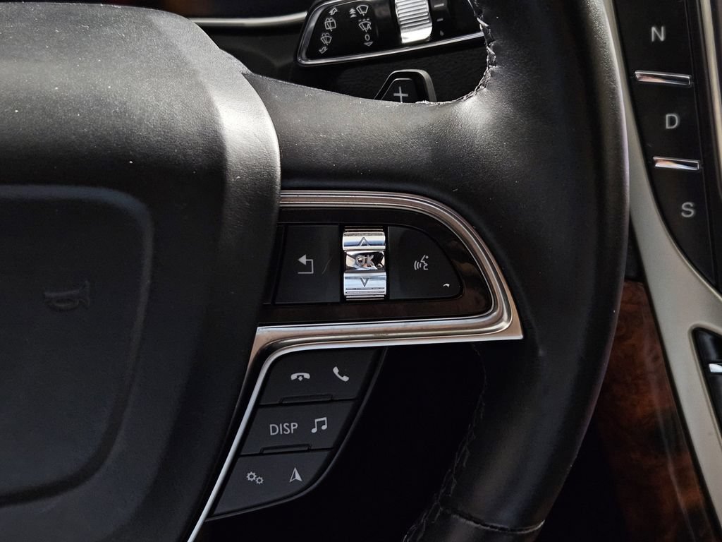 Used 2020 Lincoln Nautilus Reserve AWD/4WD image 14