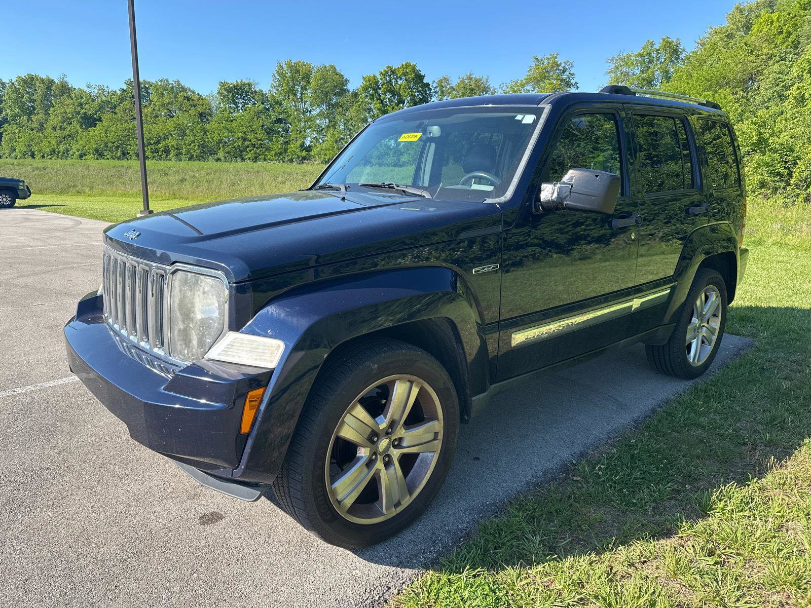 Used 2012 Jeep Liberty Limited Jet w/ Comfort/Convenience Group AWD/4WD image 9