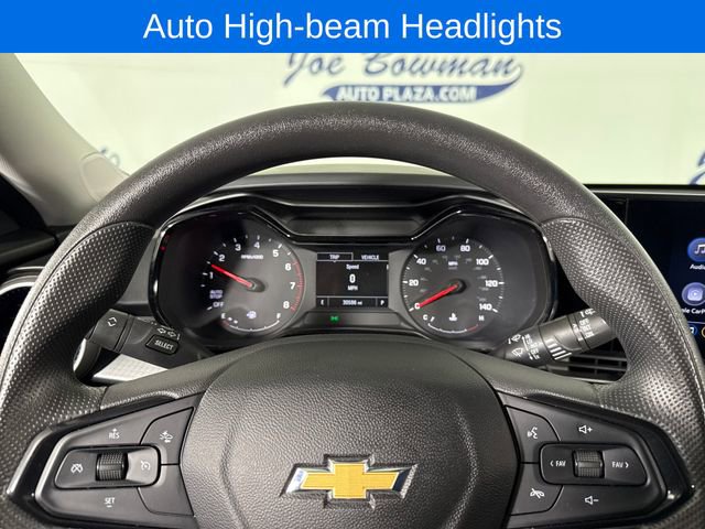 Used 2024 Chevrolet Trax LS w/ LS Convenience Package FWD image 19