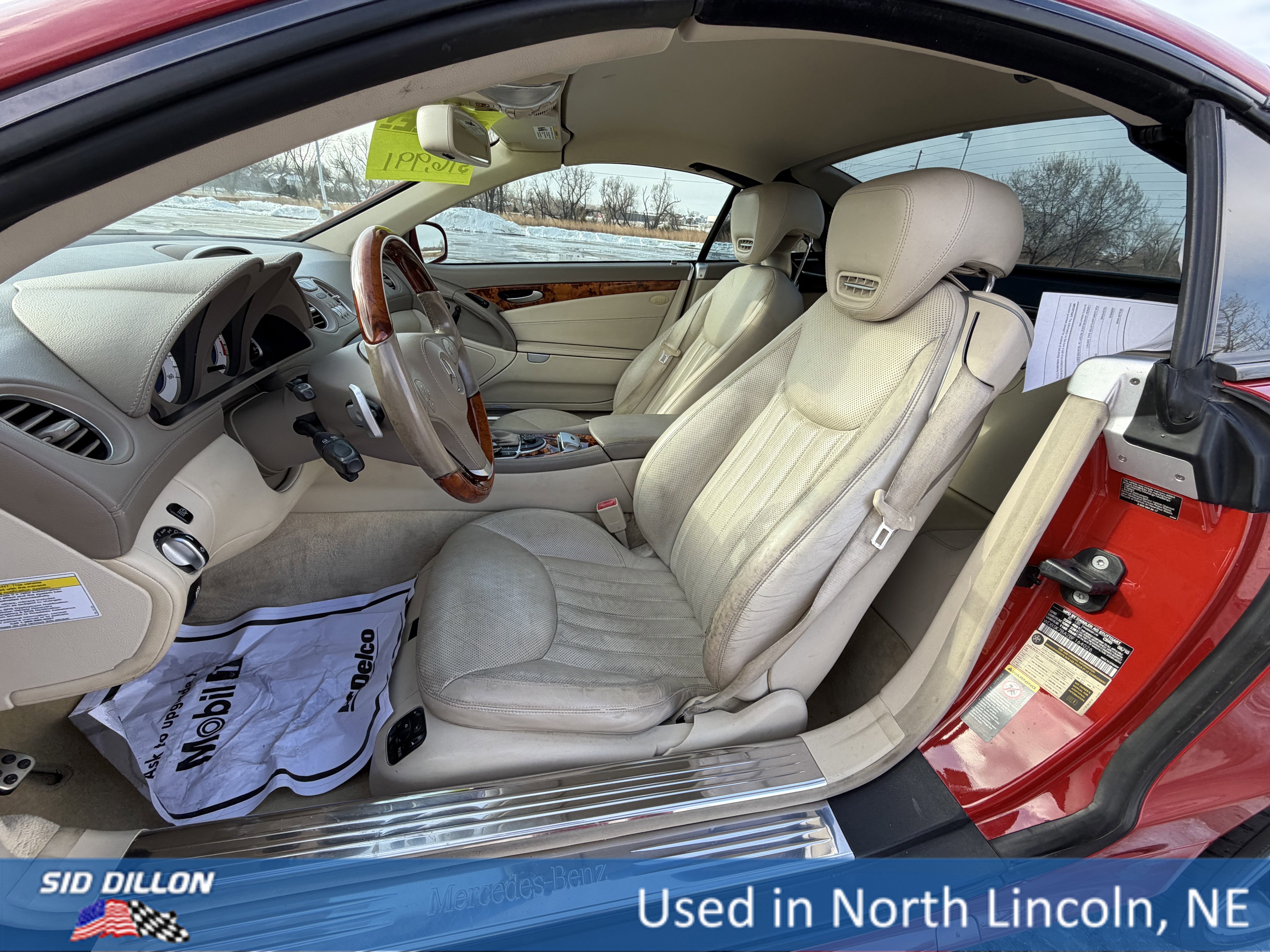 Used 2011 Mercedes-Benz SL 550 image 19