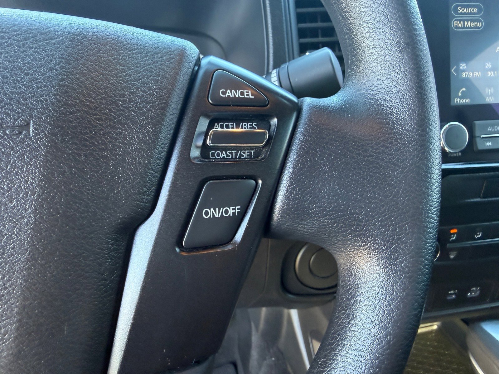 Used 2022 Nissan Frontier S image 15