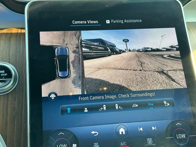 Used 2023 Mercedes-Benz GLC 300 4MATIC w/ Pinnacle Trim Package image 23