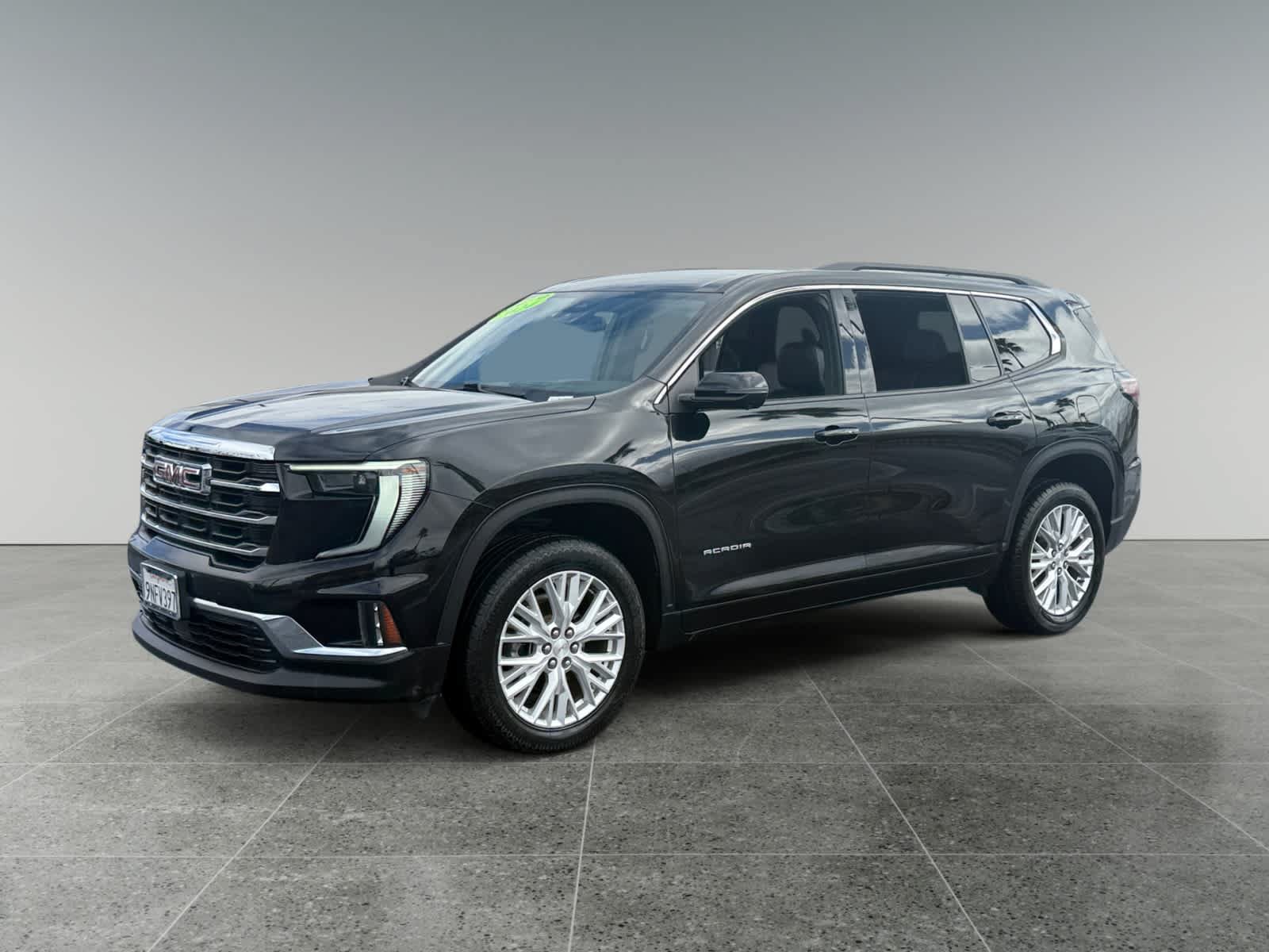 Used 2024 GMC Acadia Elevation