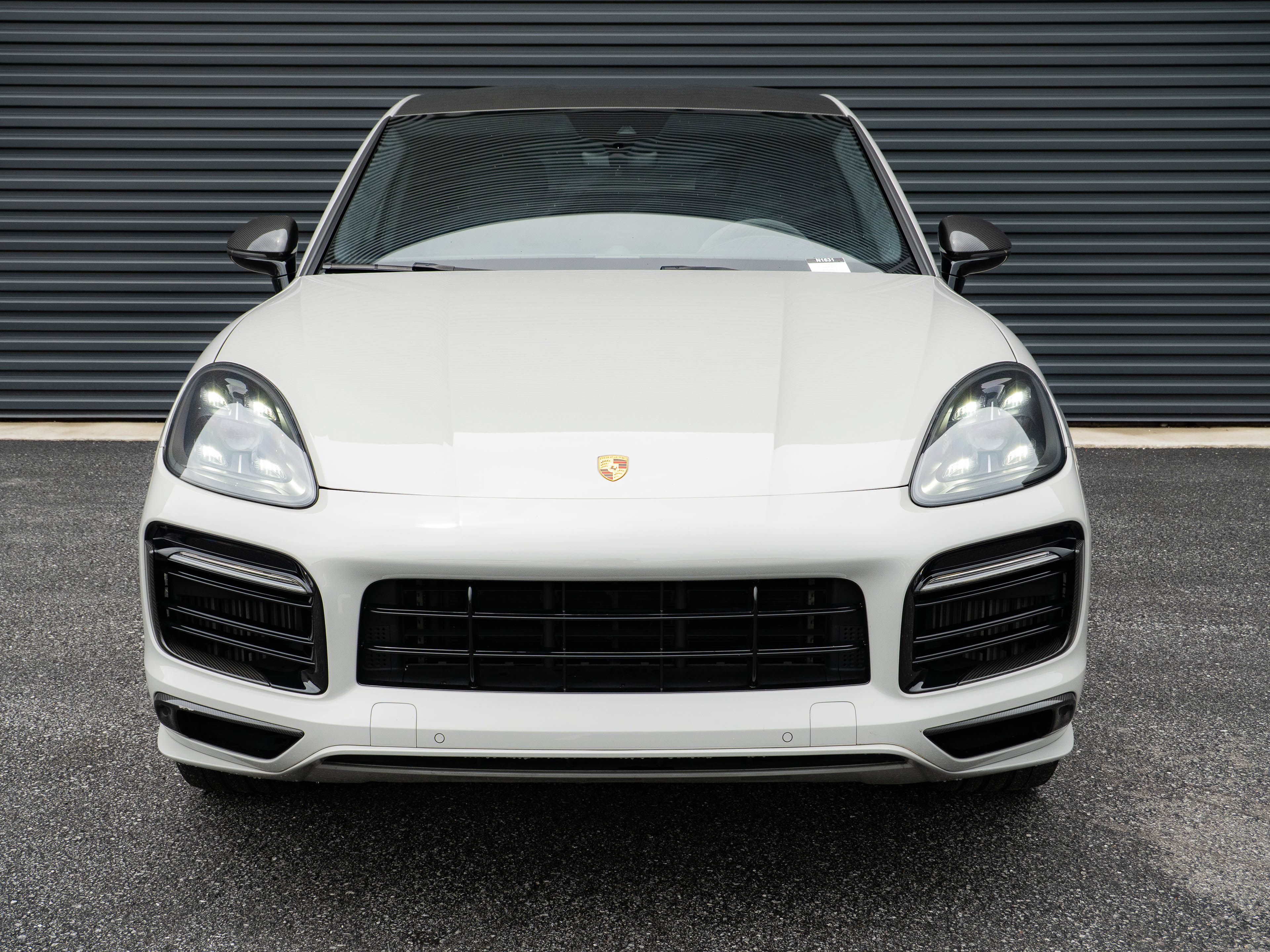 Used 2023 Porsche Cayenne GTS AWD/4WD image 33