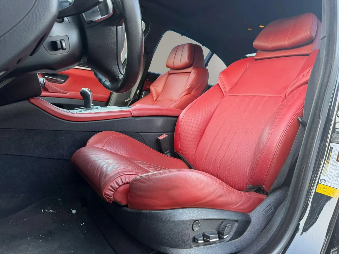 Used 2013 BMW M5 RWD image 9