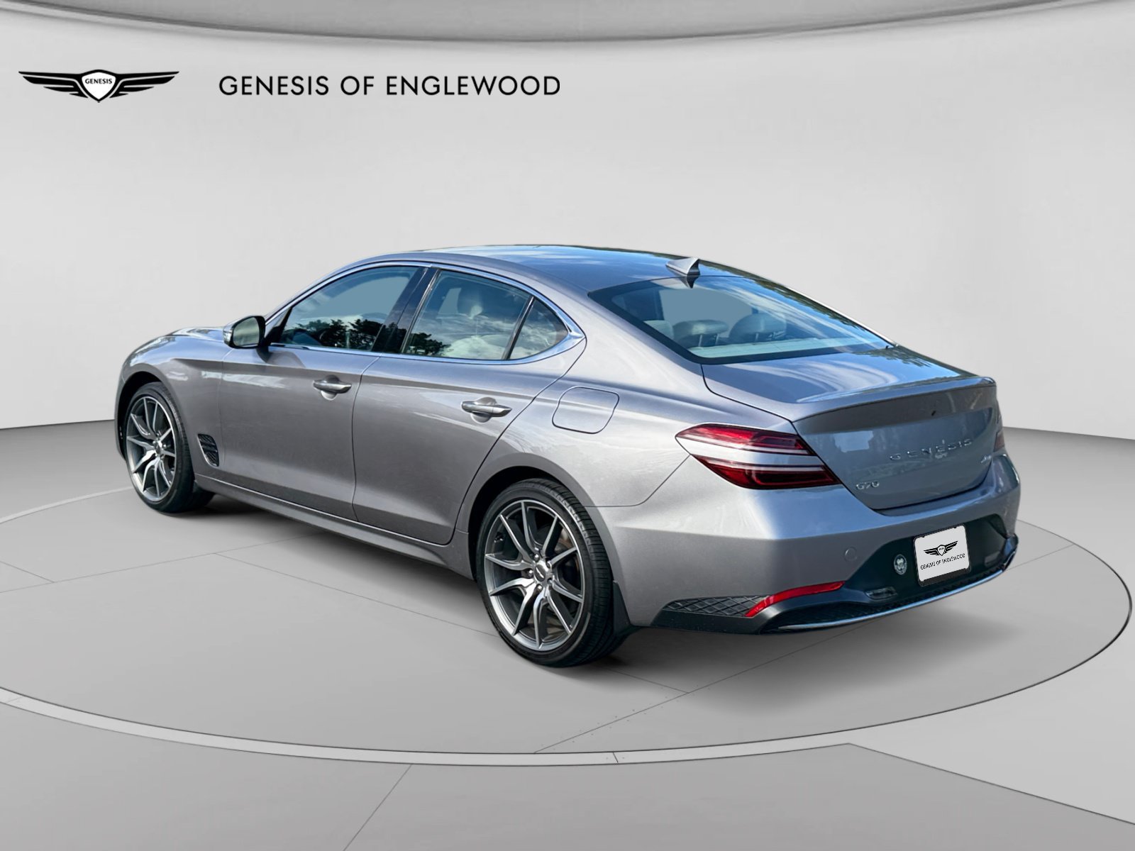 Used 2023 Genesis G70 2.0T AWD/4WD image 12