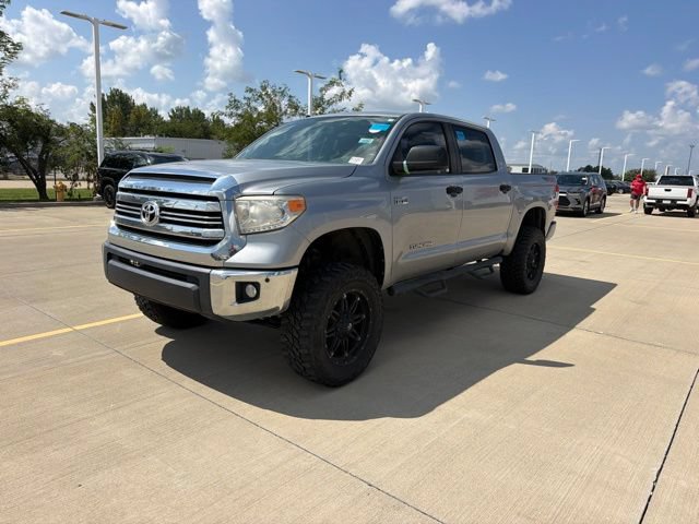 Used 2017 Toyota Tundra SR5 w/ TRD Off Road Package AWD/4WD image 3