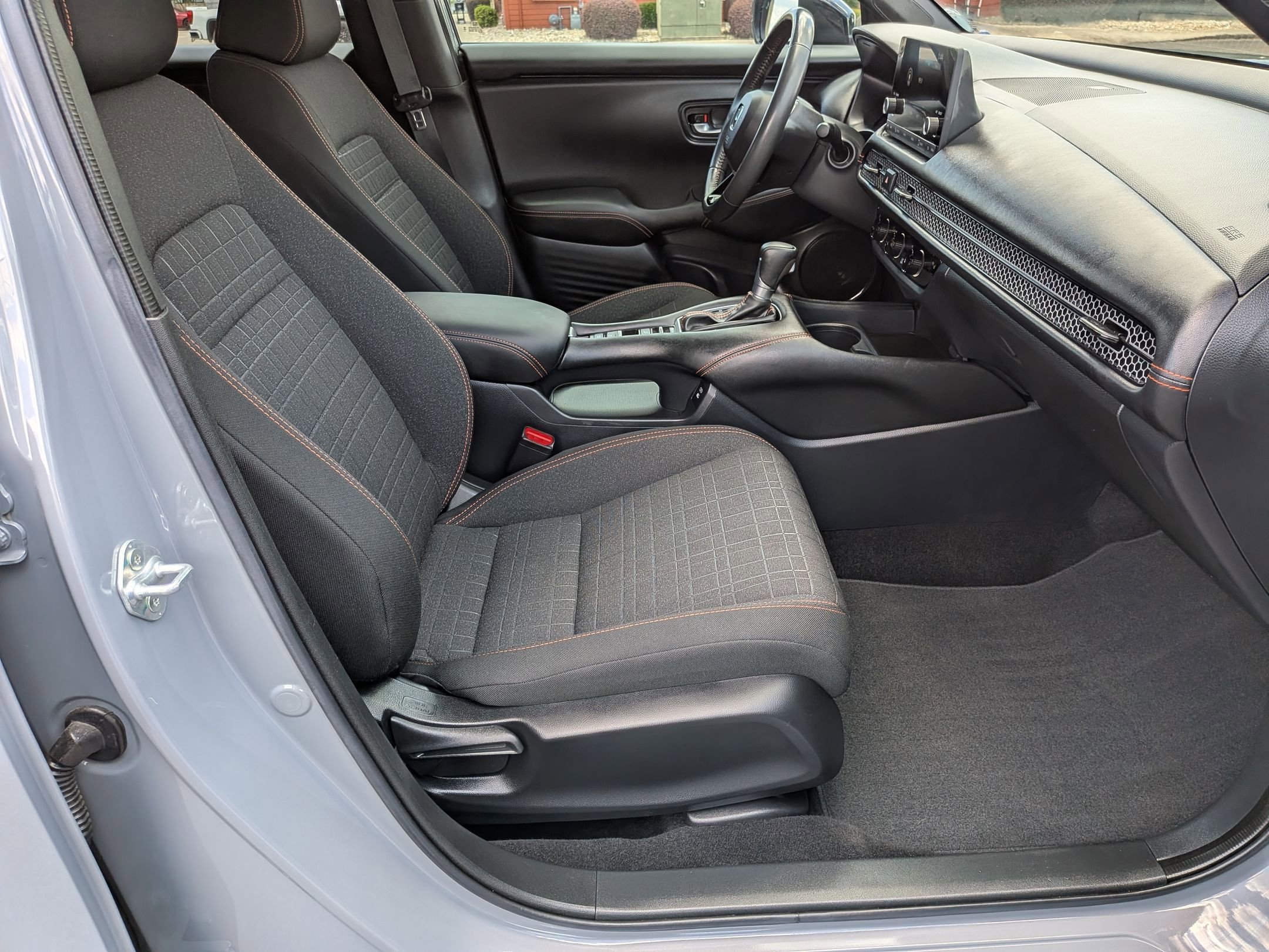 Used 2024 Honda HR-V Sport image 35