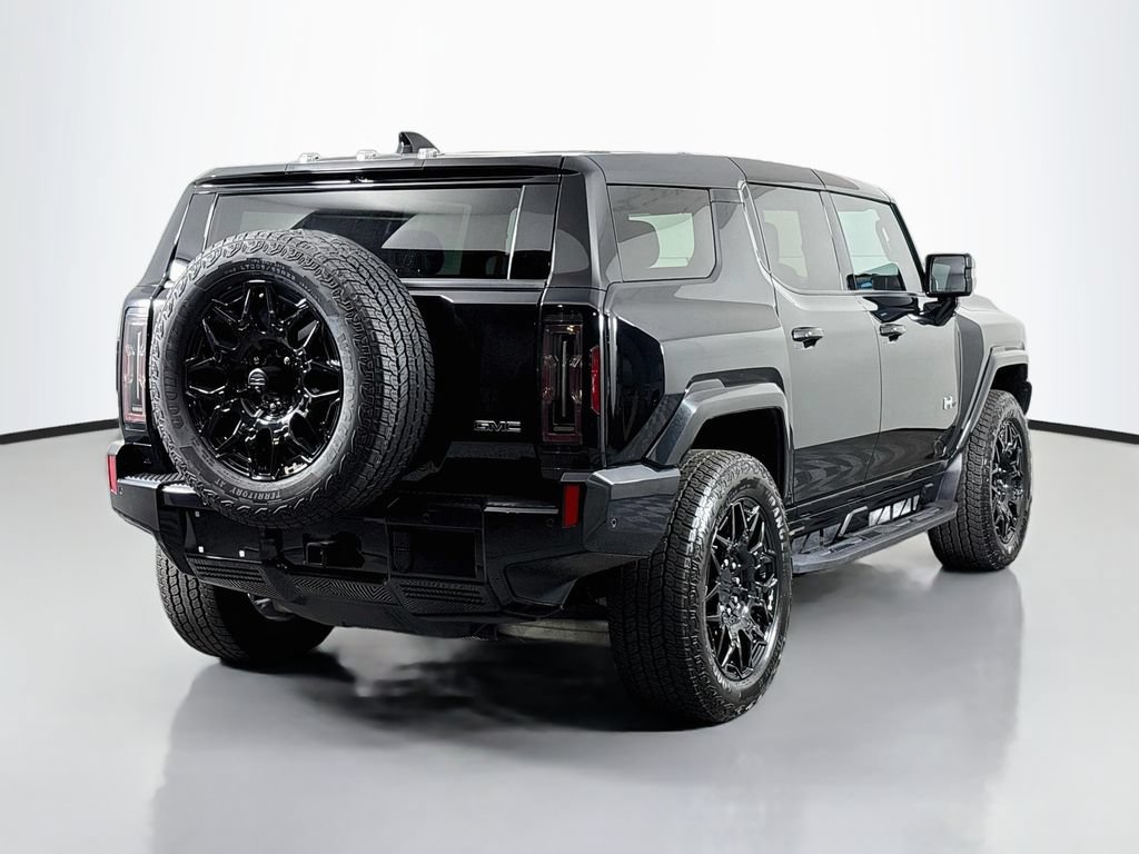 Certified 2025 GMC Hummer EV 2X w/ LPO, Cargo Utility Package AWD/4WD image 7