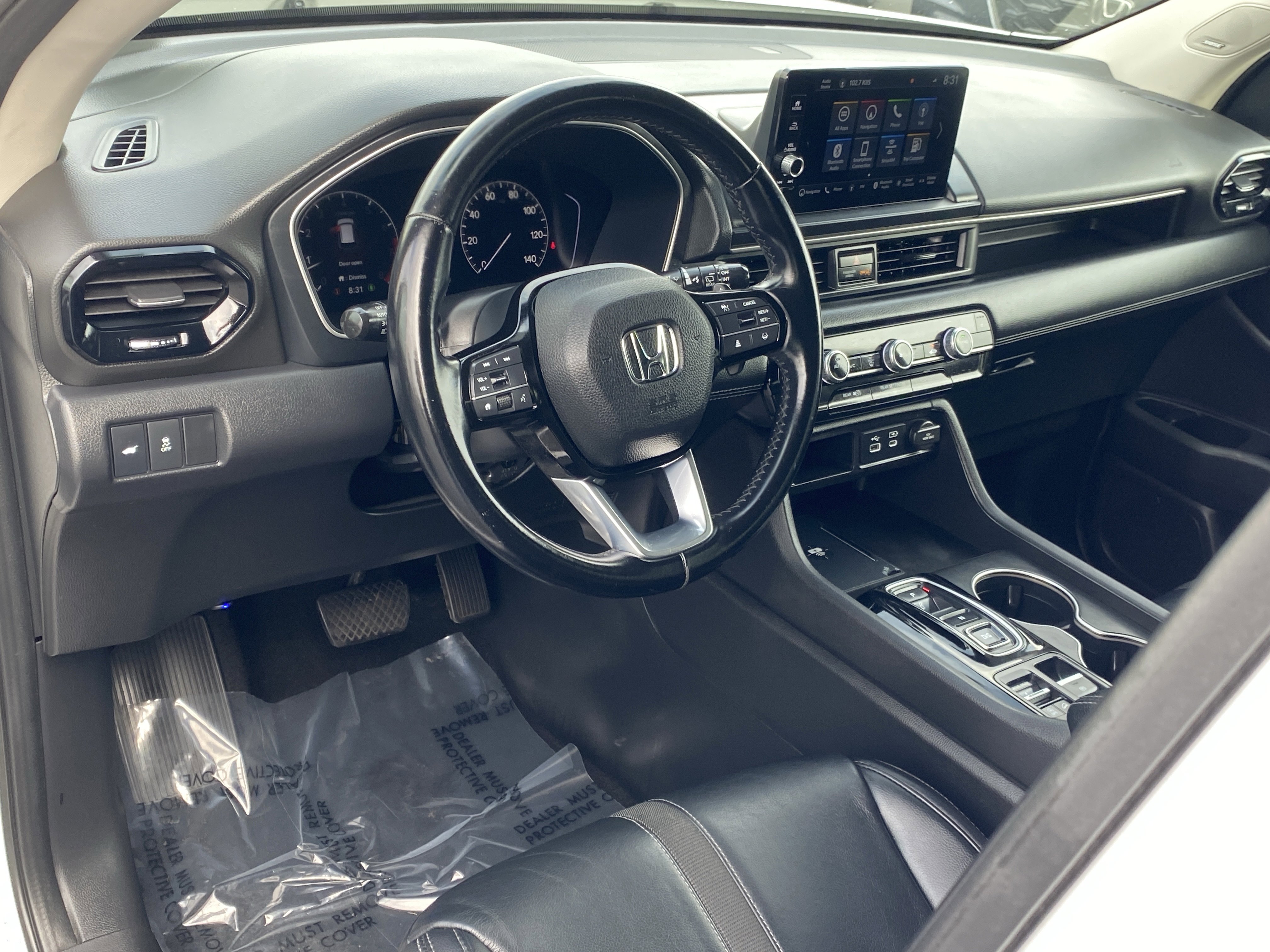 Certified 2023 Honda Pilot Touring image 15