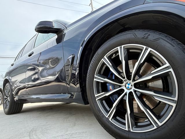 Certified 2024 BMW X5 xDrive40i w/ M Sport Package image 9