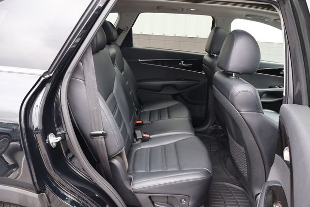 Used 2020 Kia Sorento EX FWD image 22