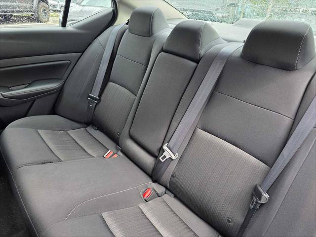 Used 2025 Nissan Altima 2.5 SV FWD image 17