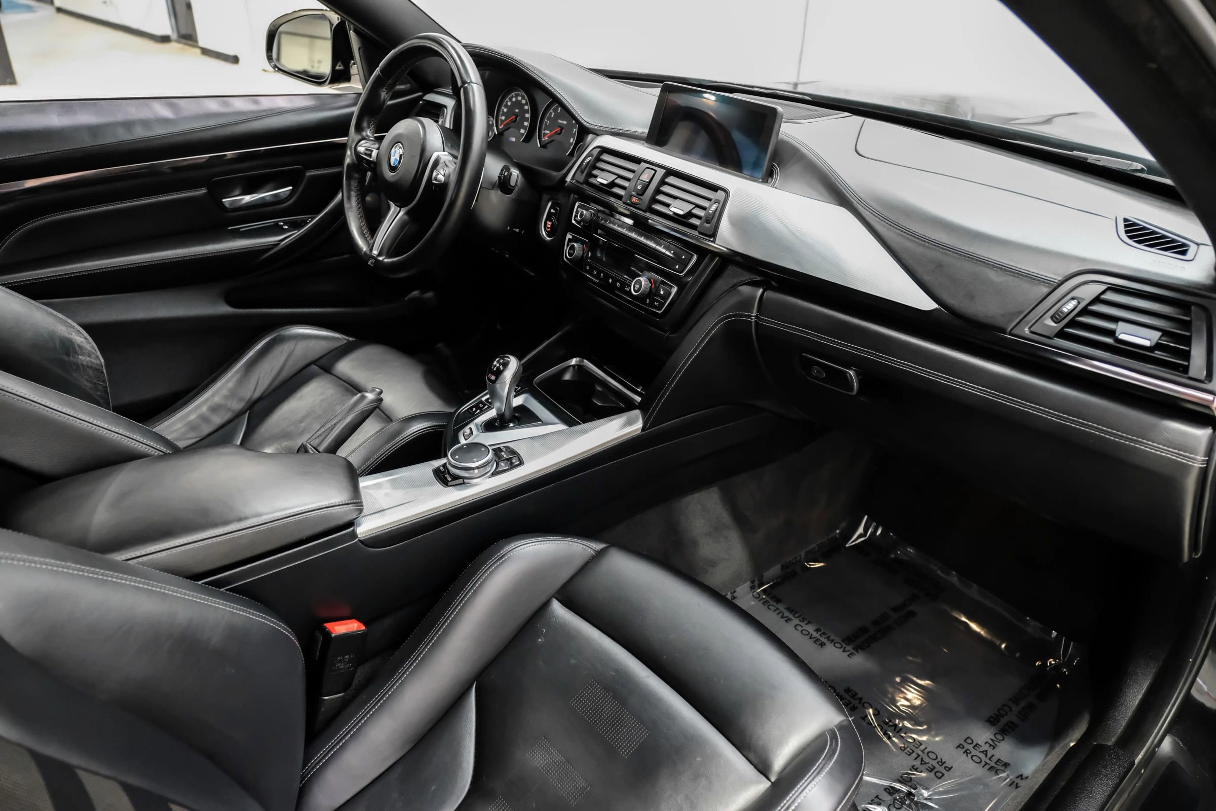 Used 2015 BMW M4 Coupe image 17