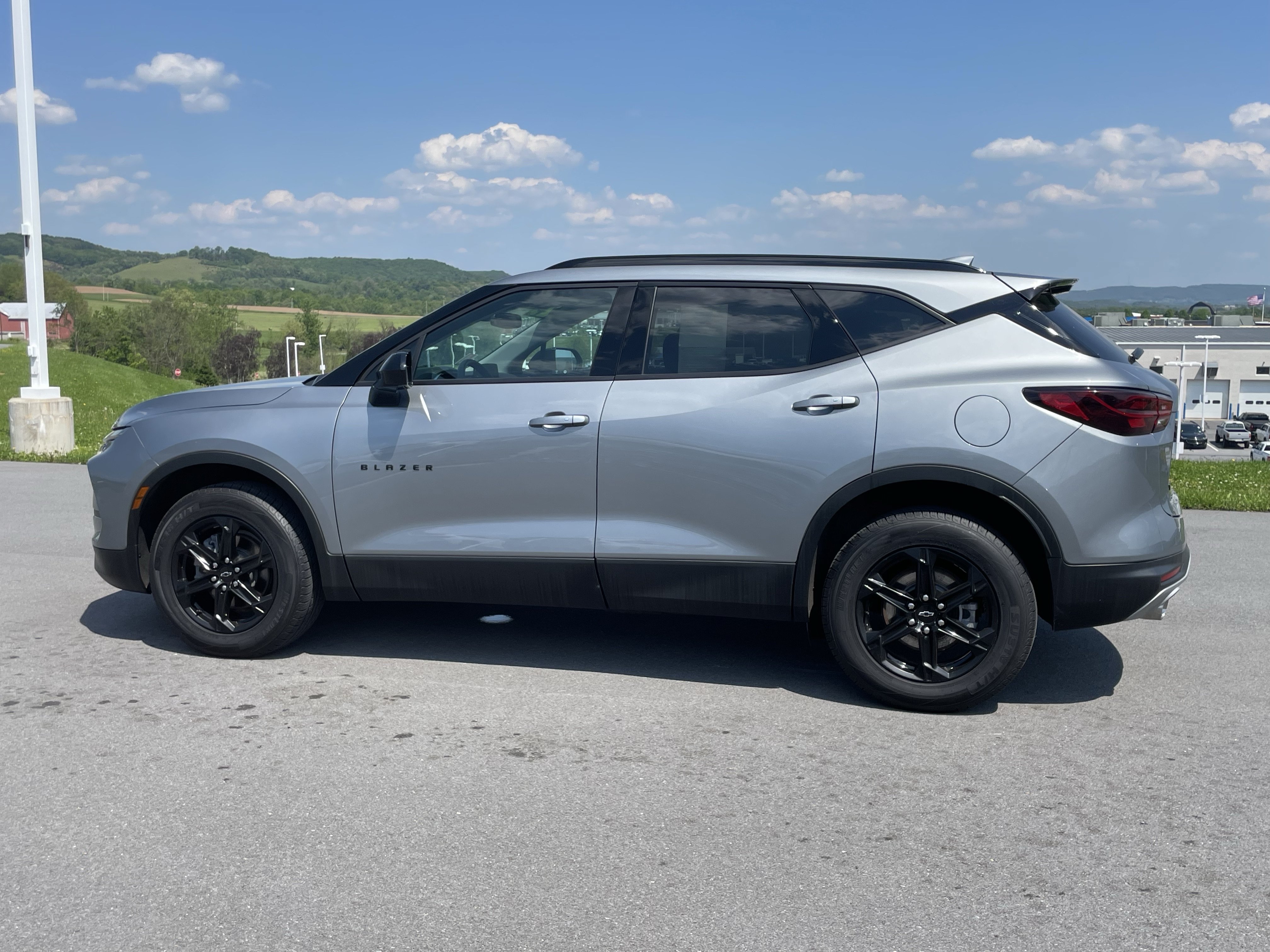 Used 2023 Chevrolet Blazer LT w/ Convenience Package AWD/4WD image 7