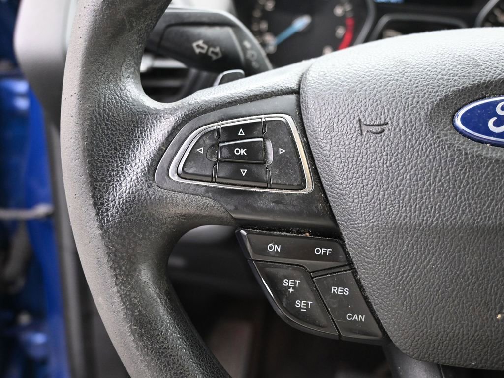 Used 2017 Ford Escape SE image 19