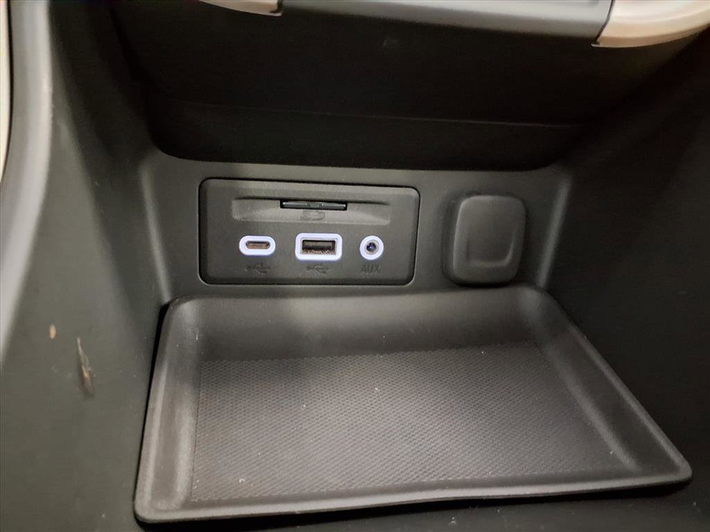 Used 2024 GMC Terrain Denali image 32