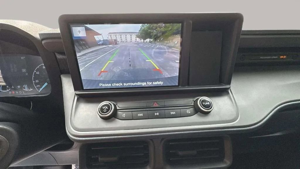 Used 2022 Ford Maverick XL image 19