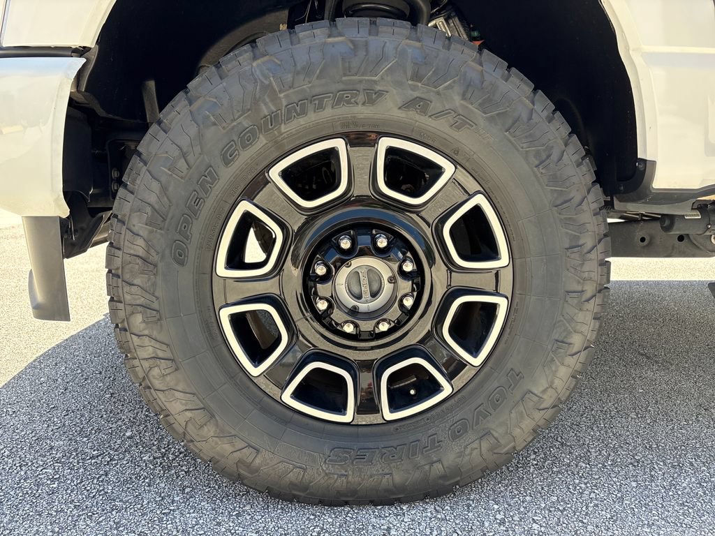 Certified 2025 Ford F250 Platinum AWD/4WD image 14