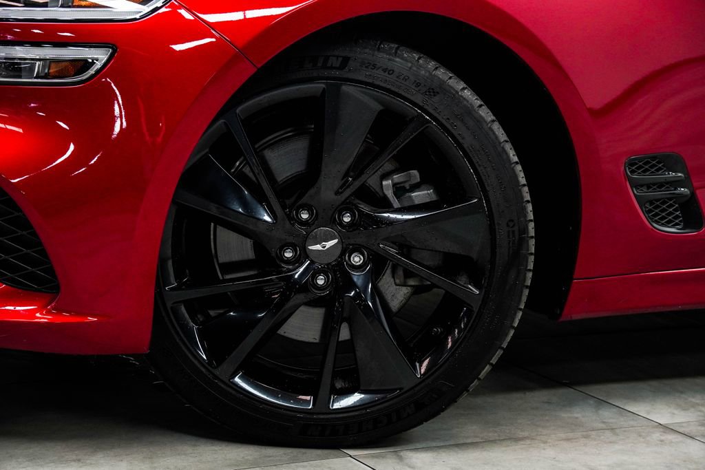 Used 2022 Genesis G70 3.3T w/ Sport Advanced Package RWD image 3