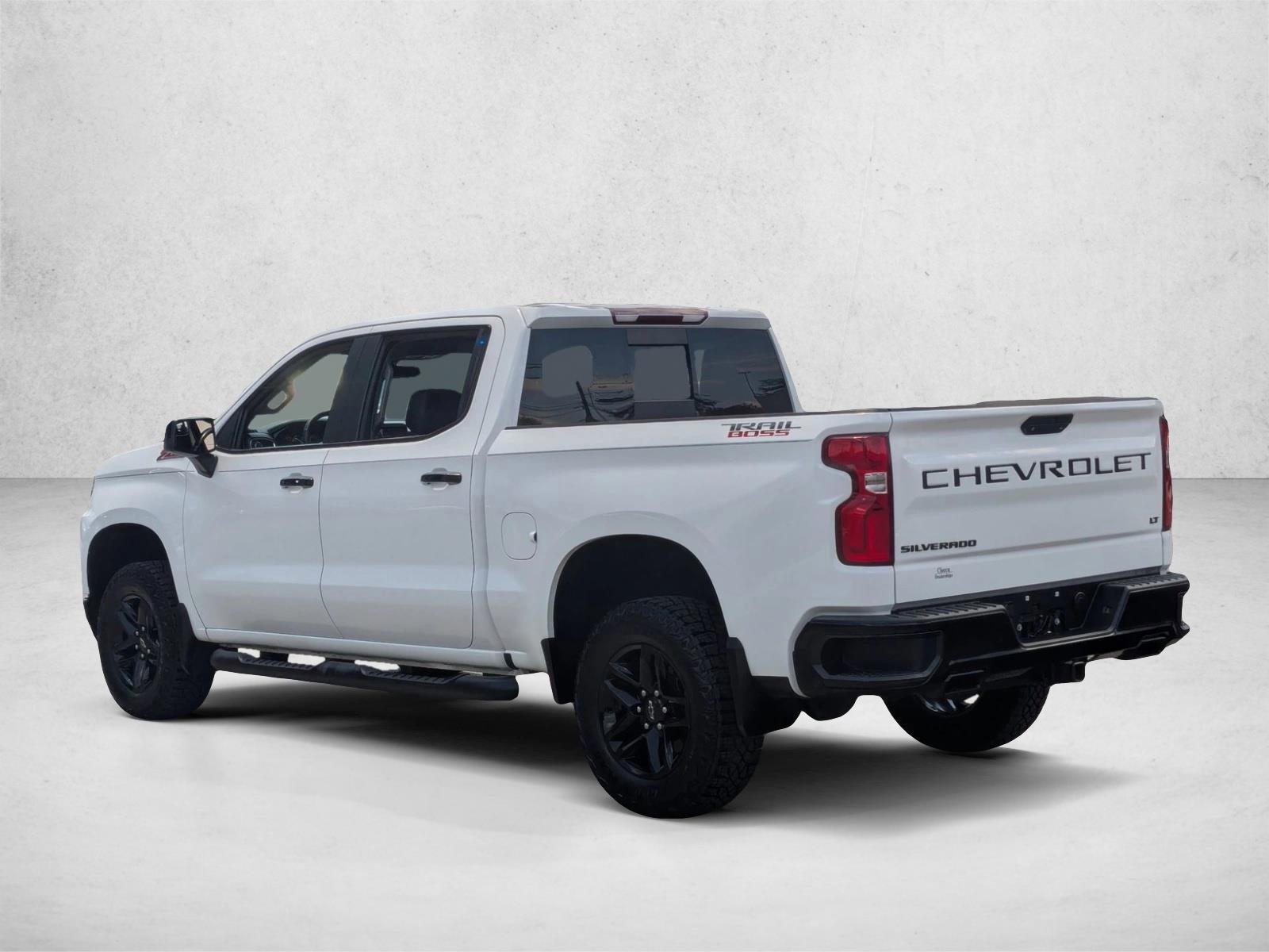 Used 2020 Chevrolet Silverado 1500 LT Trail Boss AWD/4WD image 7