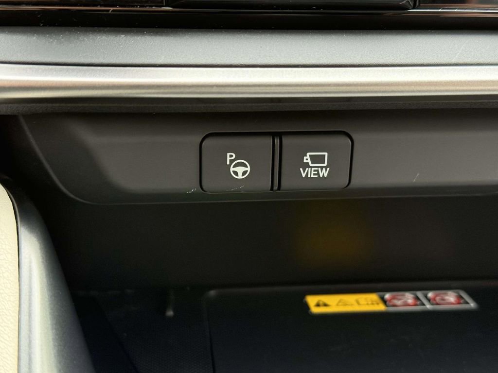 Used 2023 Lexus RZ 450e Premium w/ Technology Package image 26