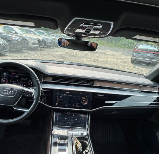 Used 2023 Audi A8 L 3.0T w/ Executive Package AWD/4WD image 7
