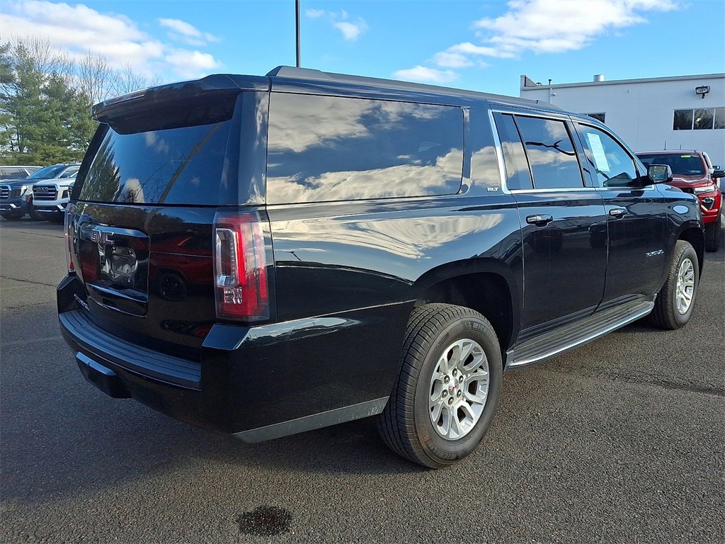 Certified 2018 GMC Yukon XL SLT image 6