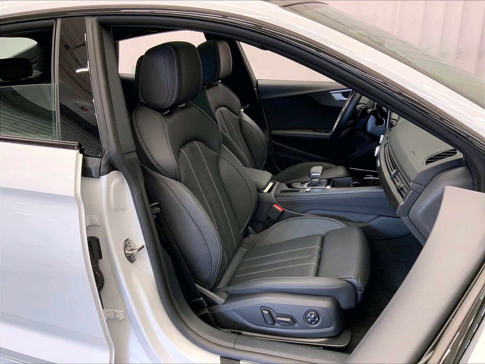 Certified 2025 Audi A5 2.0T Premium Plus w/ Premium Plus AWD/4WD image 6