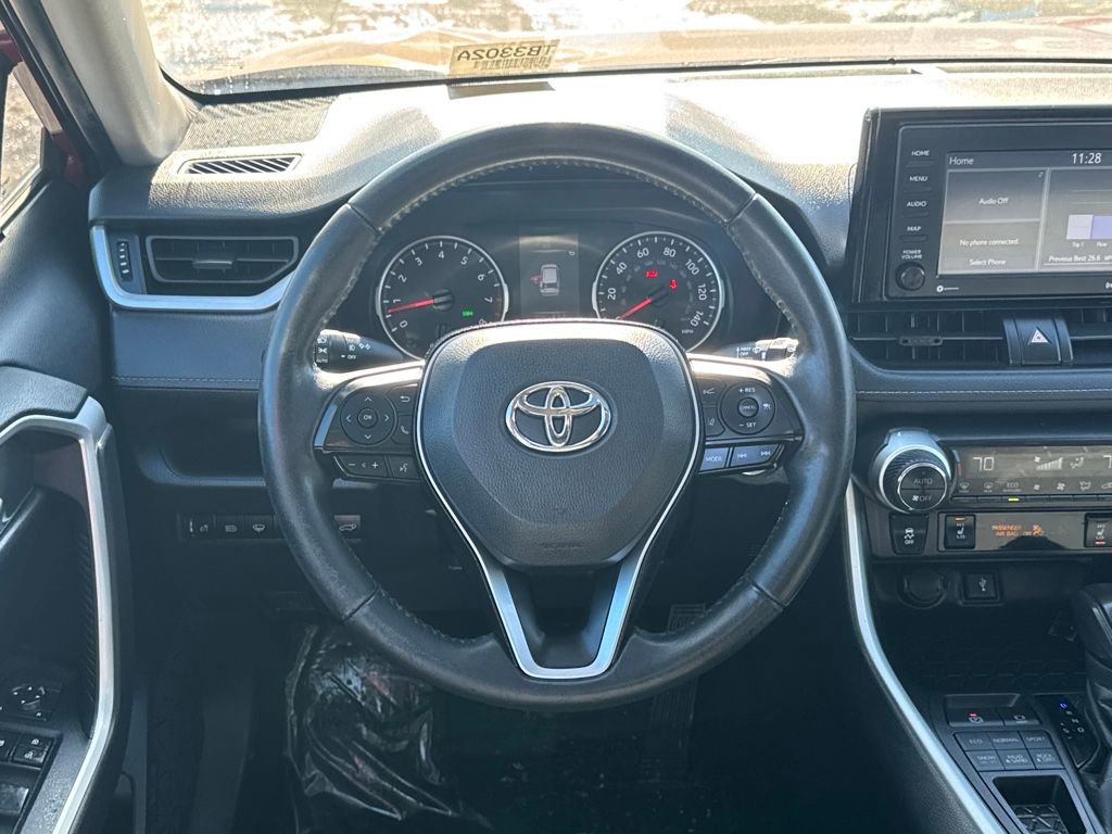 Used 2021 Toyota RAV4 XLE w/ Convenience Package image 12